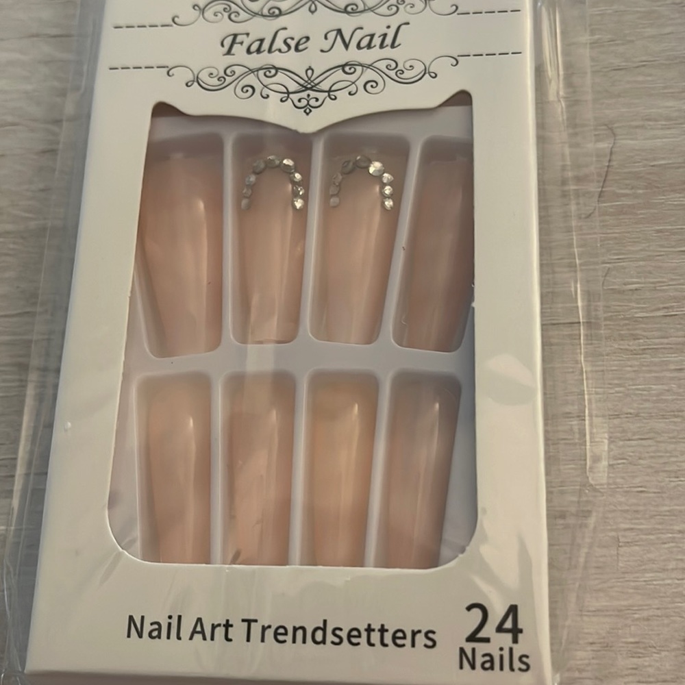 Nails new